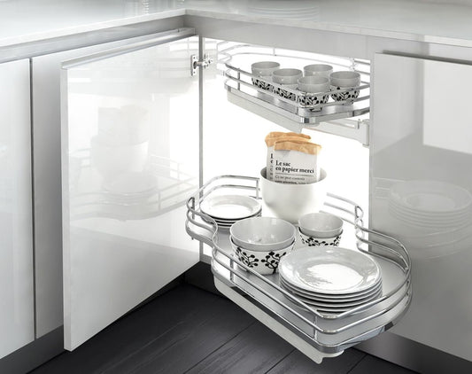 Dynamic combi pull out shelves